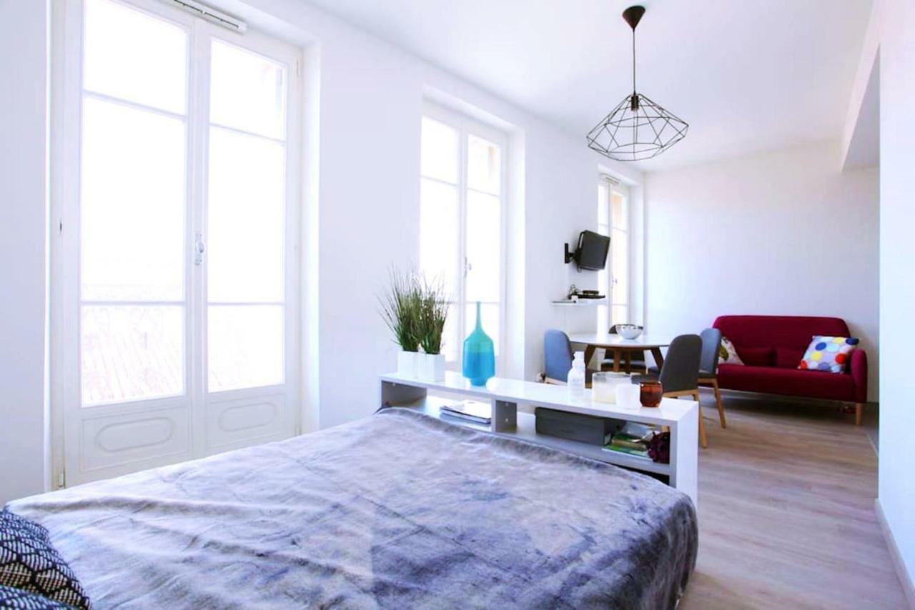 Grand Studio Au Pied Du Panier Lägenhet Marseille Exteriör bild